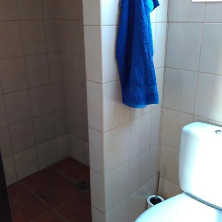 Apartman Na Farme U Koni Milesov Exterior photo